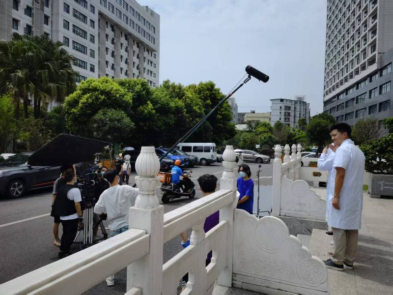 梁河县广告片拍摄公司低成本实现高规格制作的诀窍